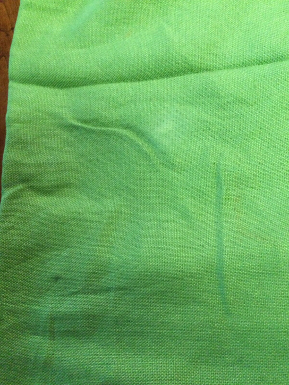 West Elm 100% Linen Drape In Green 48″ Wide 44″ Long New Open Box