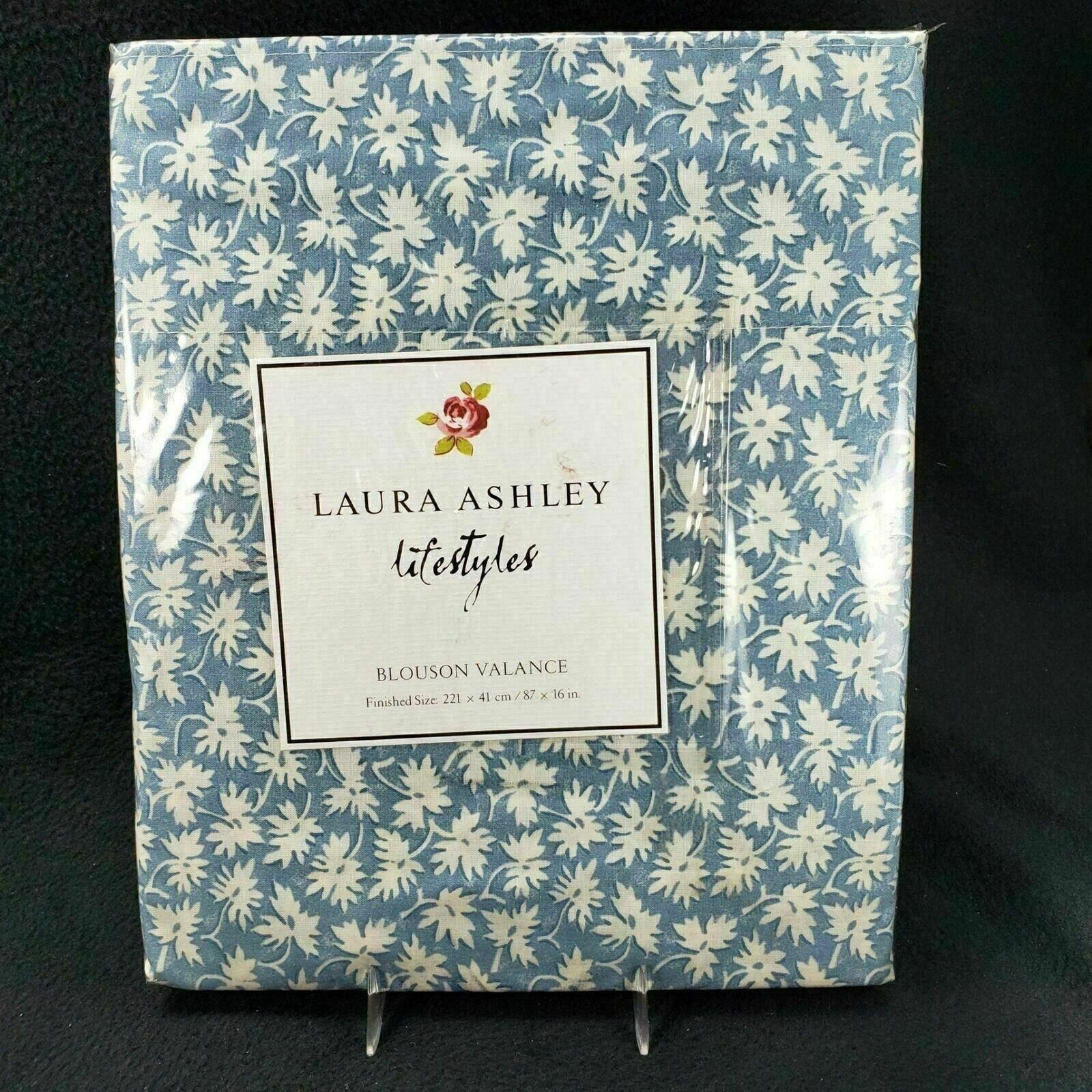 Laura Ashley Day Dreams Window Blouson Valance 16 x 87 Blue White Curtain New