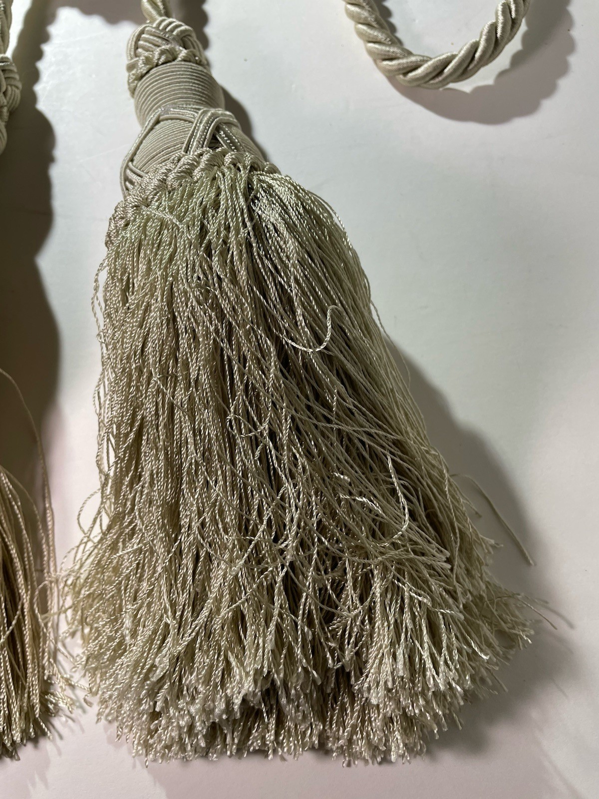 1 Pc. Large Beige Off-white Double Tassel Curtain Drape Tie-back Corded Rope 27″