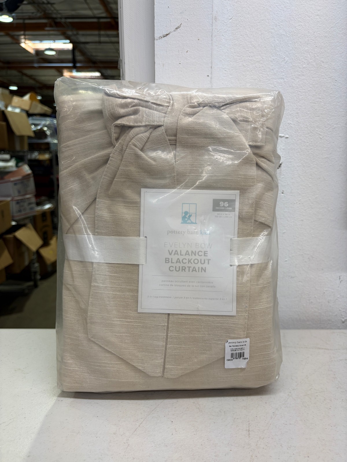 Pottery Barn Evelyn Bow Valance Blackout Curtain in Flax – 44 x 96 in
