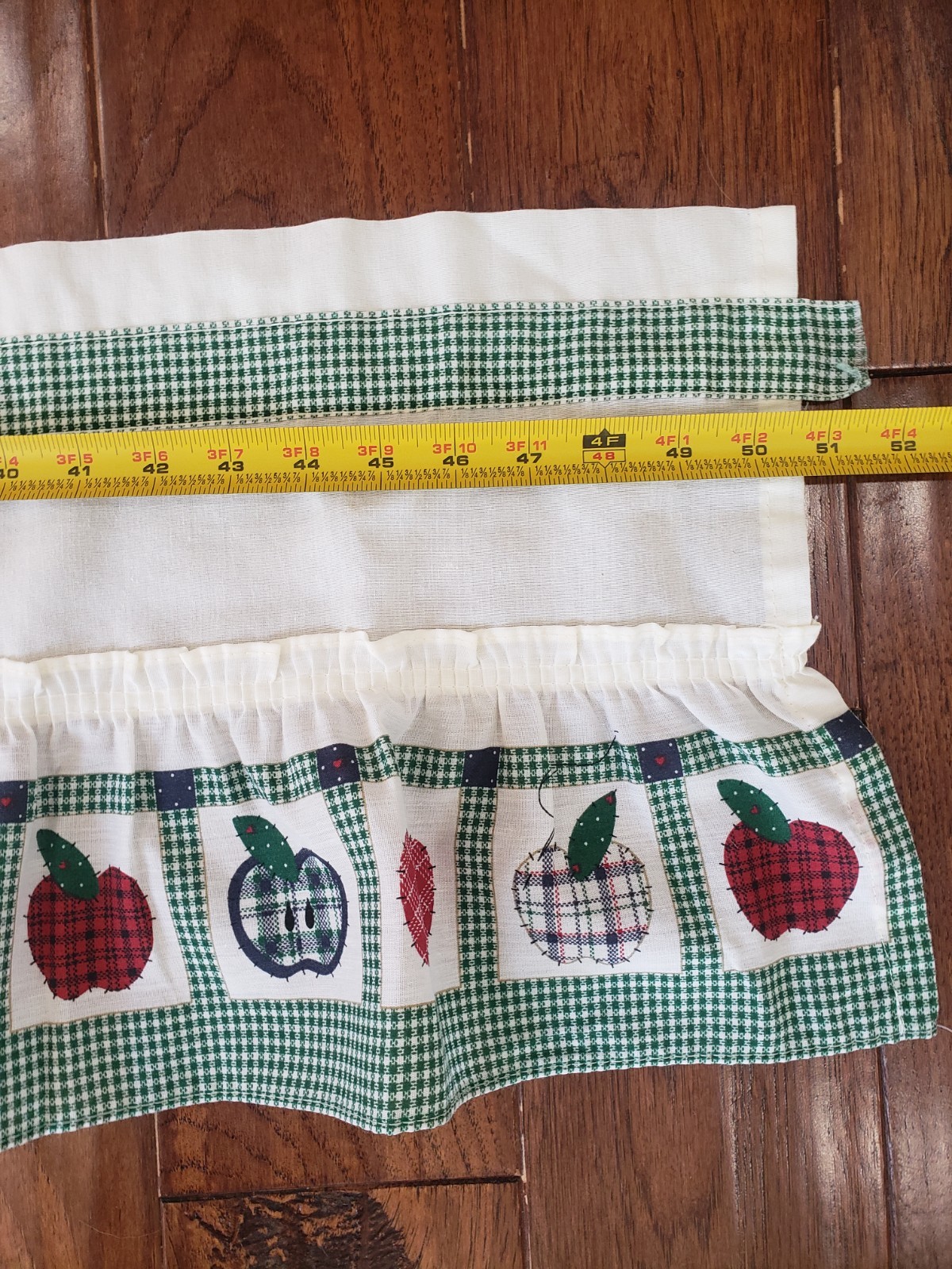 VTG Apple Valance Curtain Kitchen Green Red Farmhouse Country Cabin 50×11.5″ USA