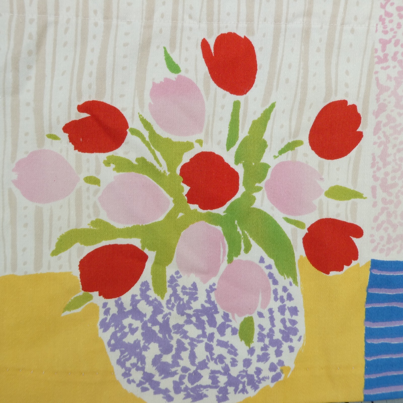 Contemporary Custom Curtains Valence Vase of Tulips Print 10.5 inch Drop 2 Width