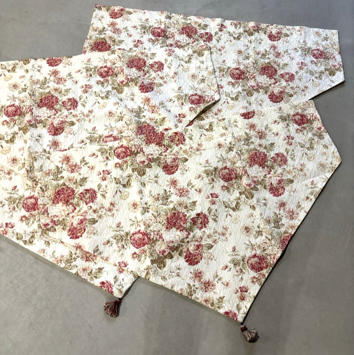 4 floral Ascot Valance window Treatment Red Cream Lined Tassel Handmade 41″x25″