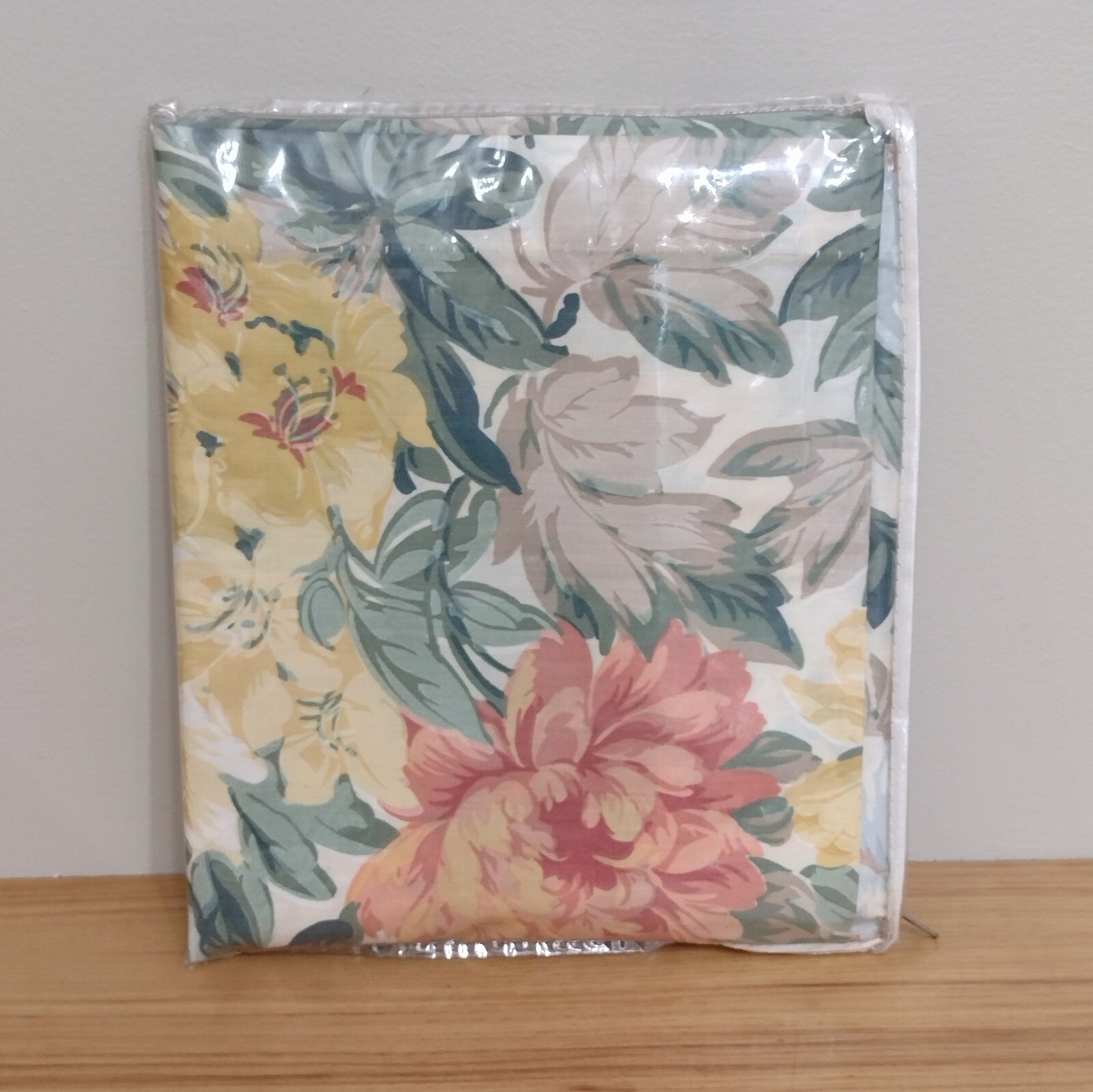 NOS Vintage Croscill BV 6435 Floral Blouson Valance 15 X 88