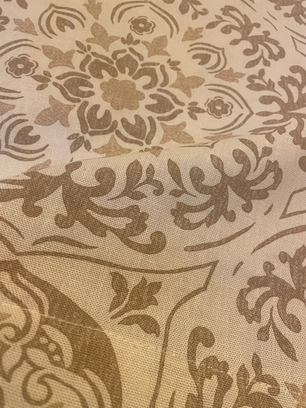 New IONA Medallion Damask Curtain Panels Set of 2 Cream Taupe 54″ x 96″ Rod Pckt