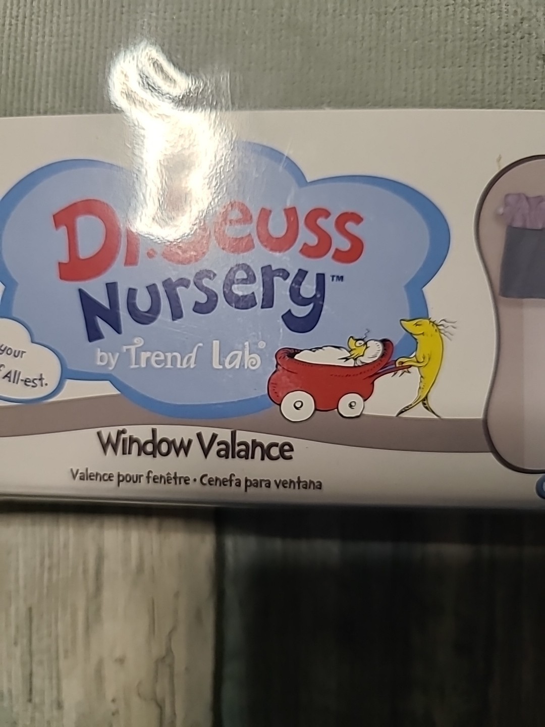 Dr. Seuss Window Valance by Trend Lab. Classic Cat in the Hat. New in Package.