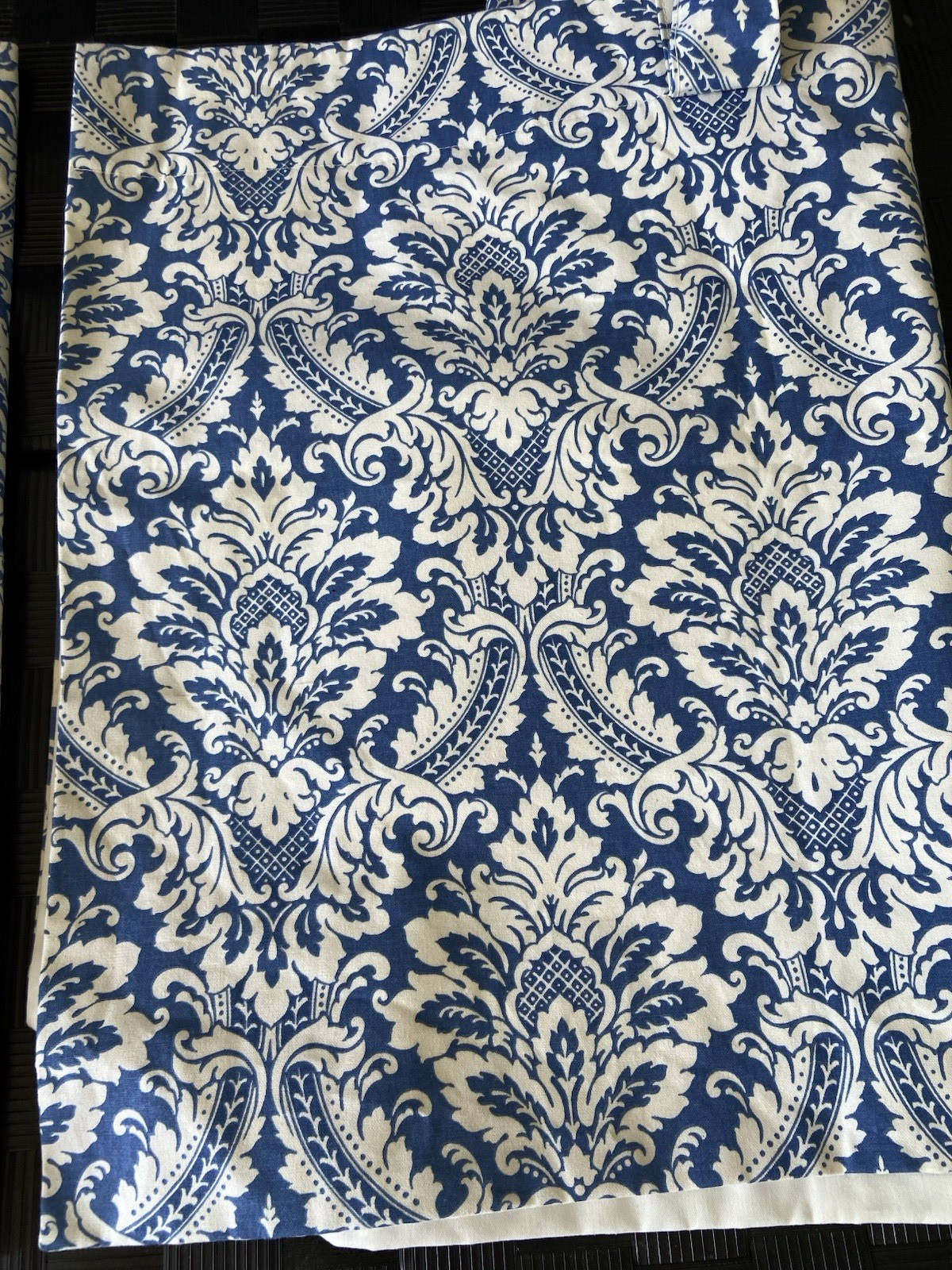 2 Waverly Donnington Cornflower Blue White Damask Tie-Up Shades–52″ x 32″