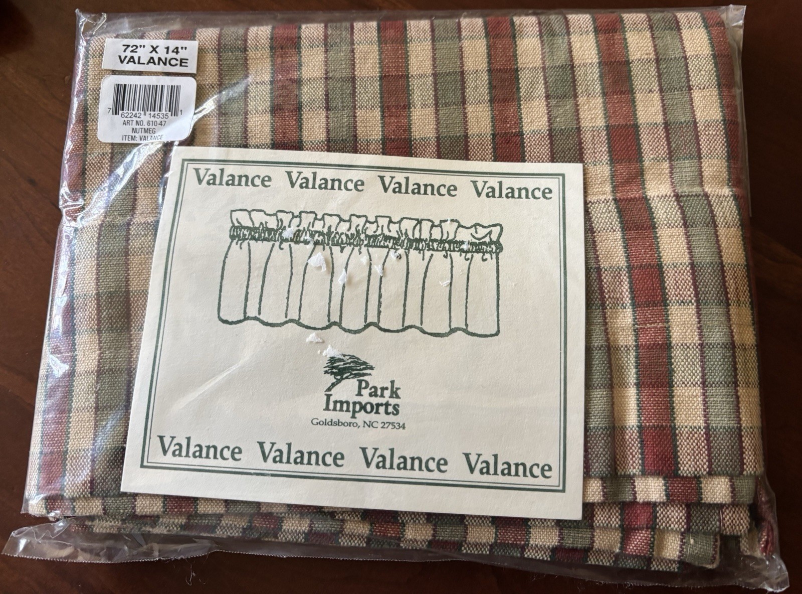 Park Designs Country Green Red Beige Plaid Valance 72X14 NEW Free Shipping