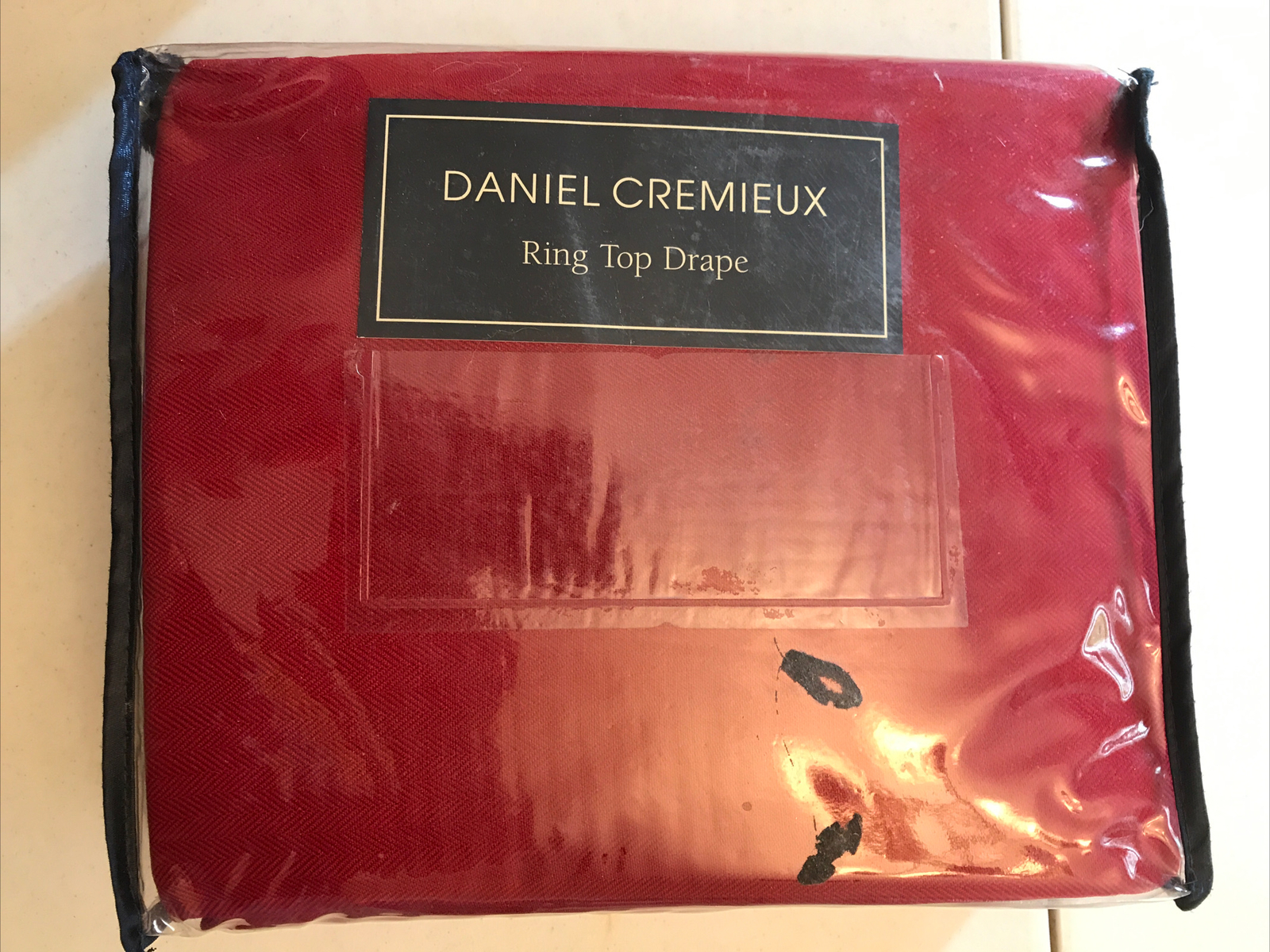 Daniel Cremieux Ring Top Drape 2 Tieback 14 Clip Rings NIP Solid Red 2 50″x84″