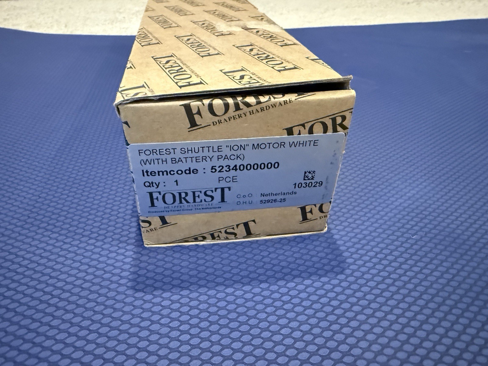 FOREST SHUTTLE “ION” MOTOR WHITE (WITH BATTERY PACK) 52926-25