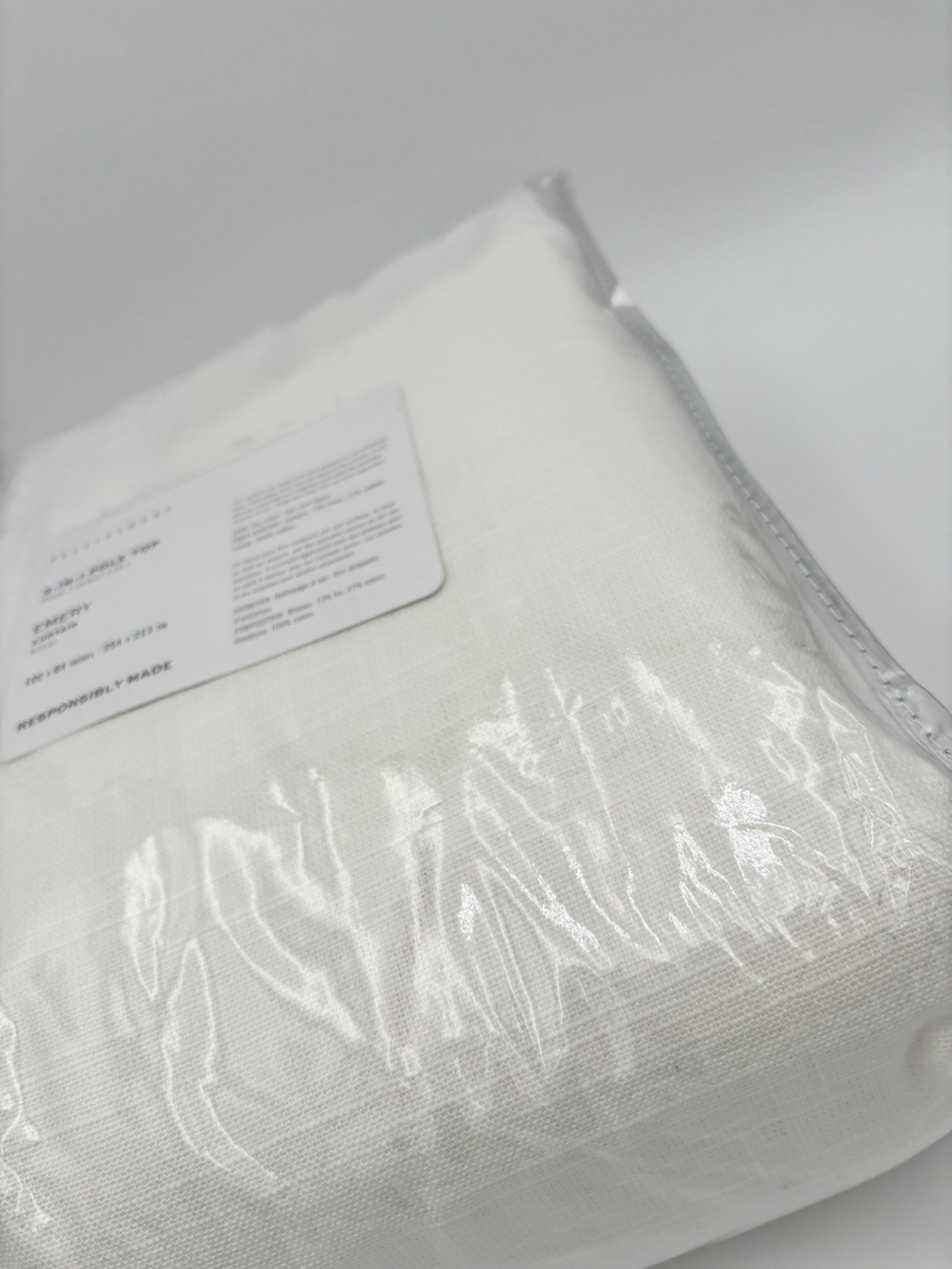 Pottery Barn Emery Linen Curtainv~vWhite~ 100″ W x 84″ L~ LF