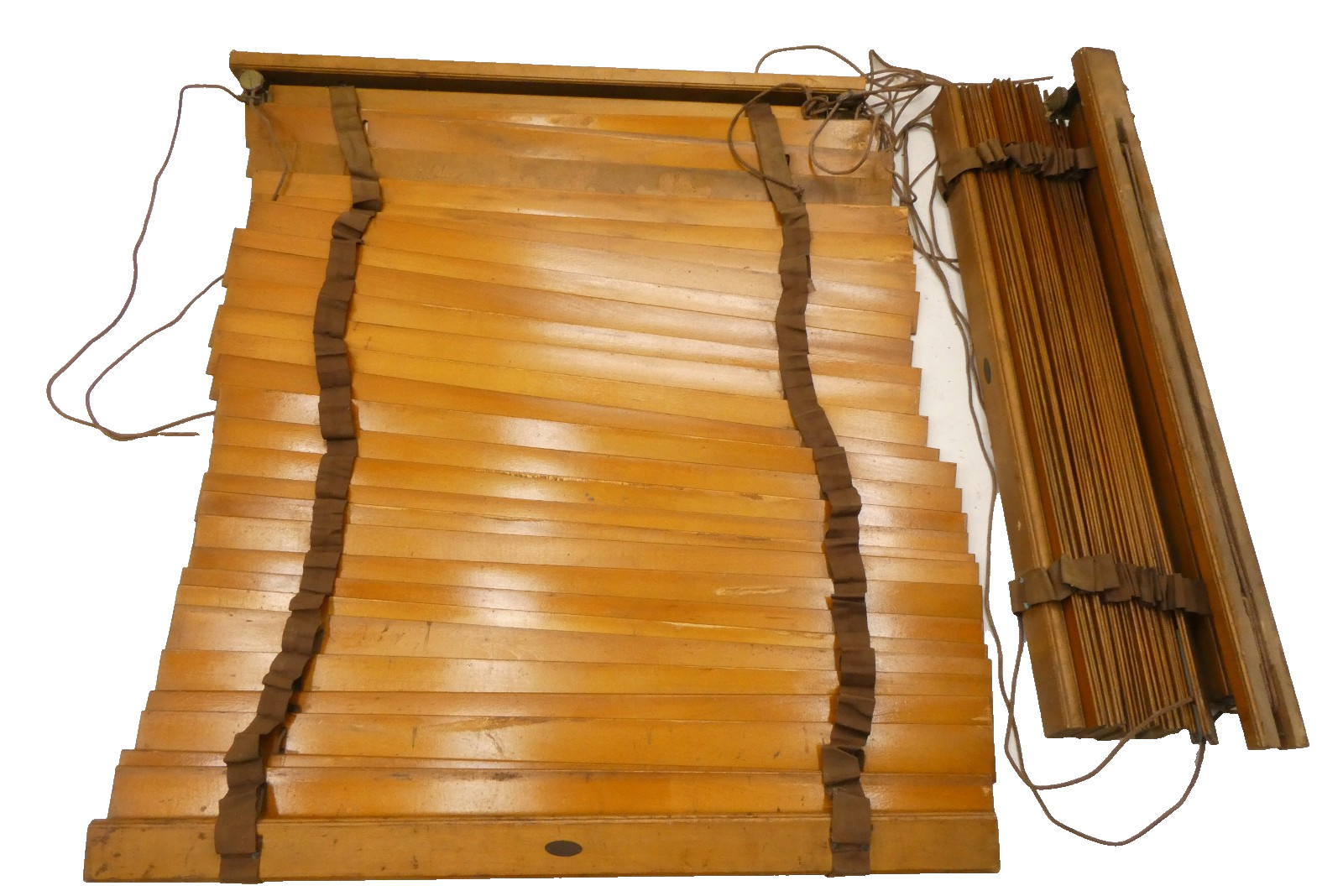 Antique B-G Co Ohio Wooden Venetian Blinds 36.5″ x 56″ Window Shades Parts