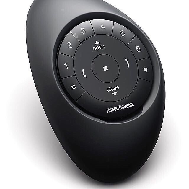 Hunter Douglas PowerView New In Box Black Remote Control With Black Pebble!