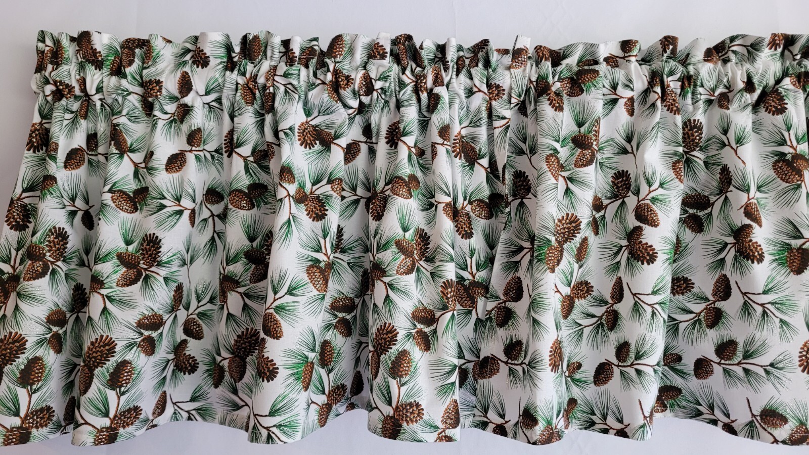 Pinecone Christmas Valance, Glitter Valance Curtain, White and Green Christmas