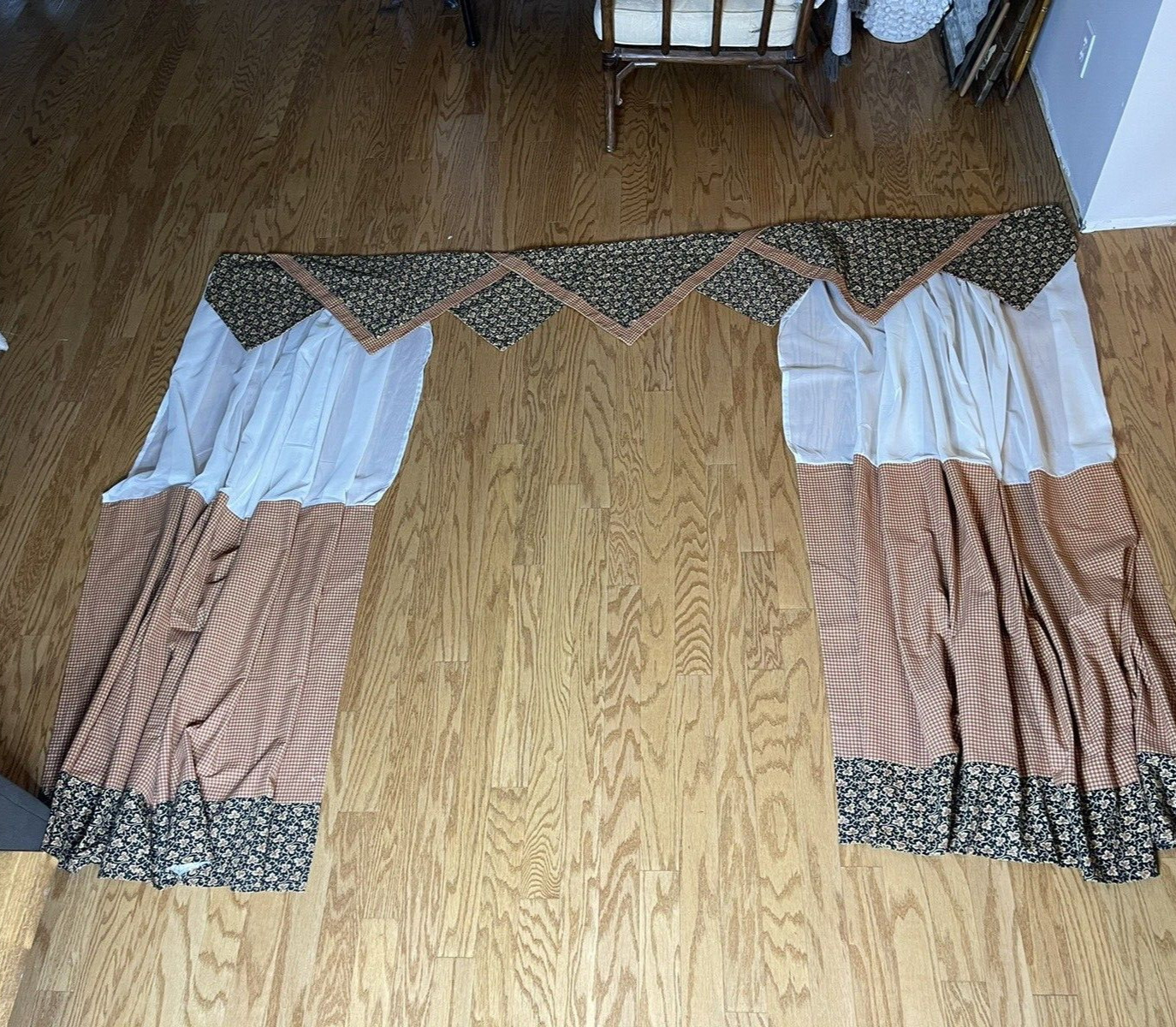Vtg Custom Valance (96″ W) & 2 Panels (73″W) Black Floral Orange Check GORGEOUS!