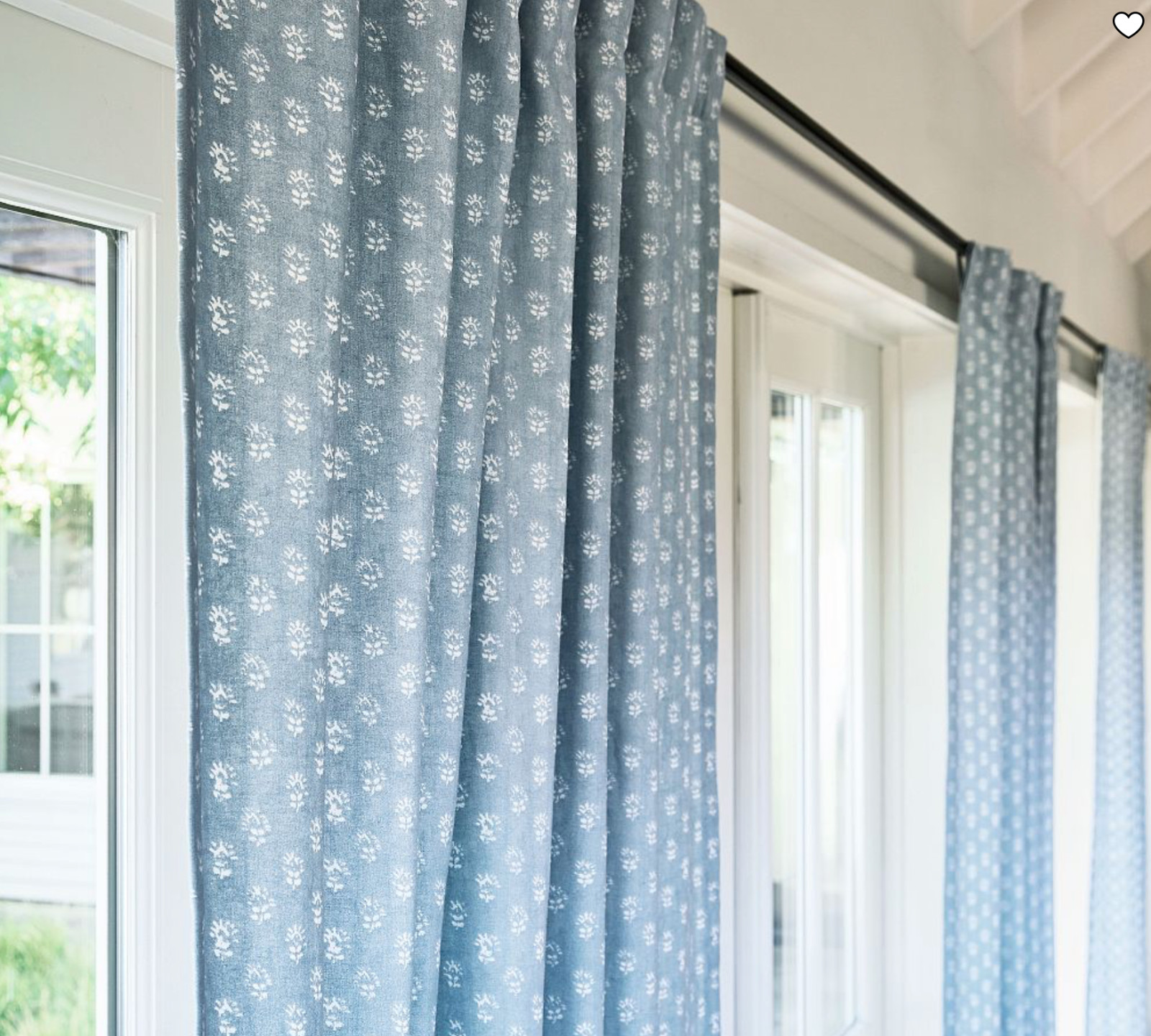 NWT NEW Pottery Barn KRAVET Blue PETITE FLORAL Light Filtering Drape Curtain 96