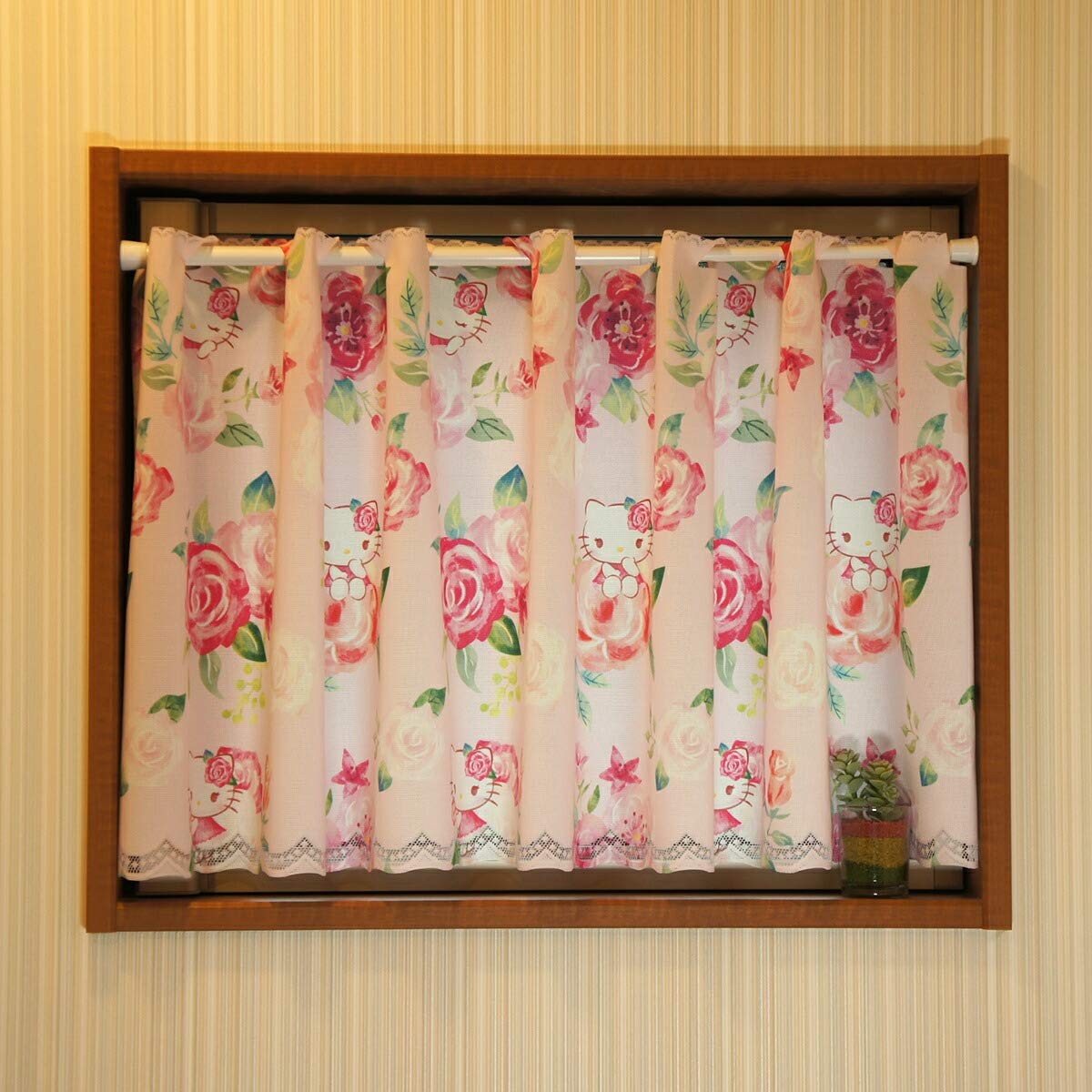 Cafe Curtain Hello Kitty Rose Garden Pink Width 120 x Length 45cm