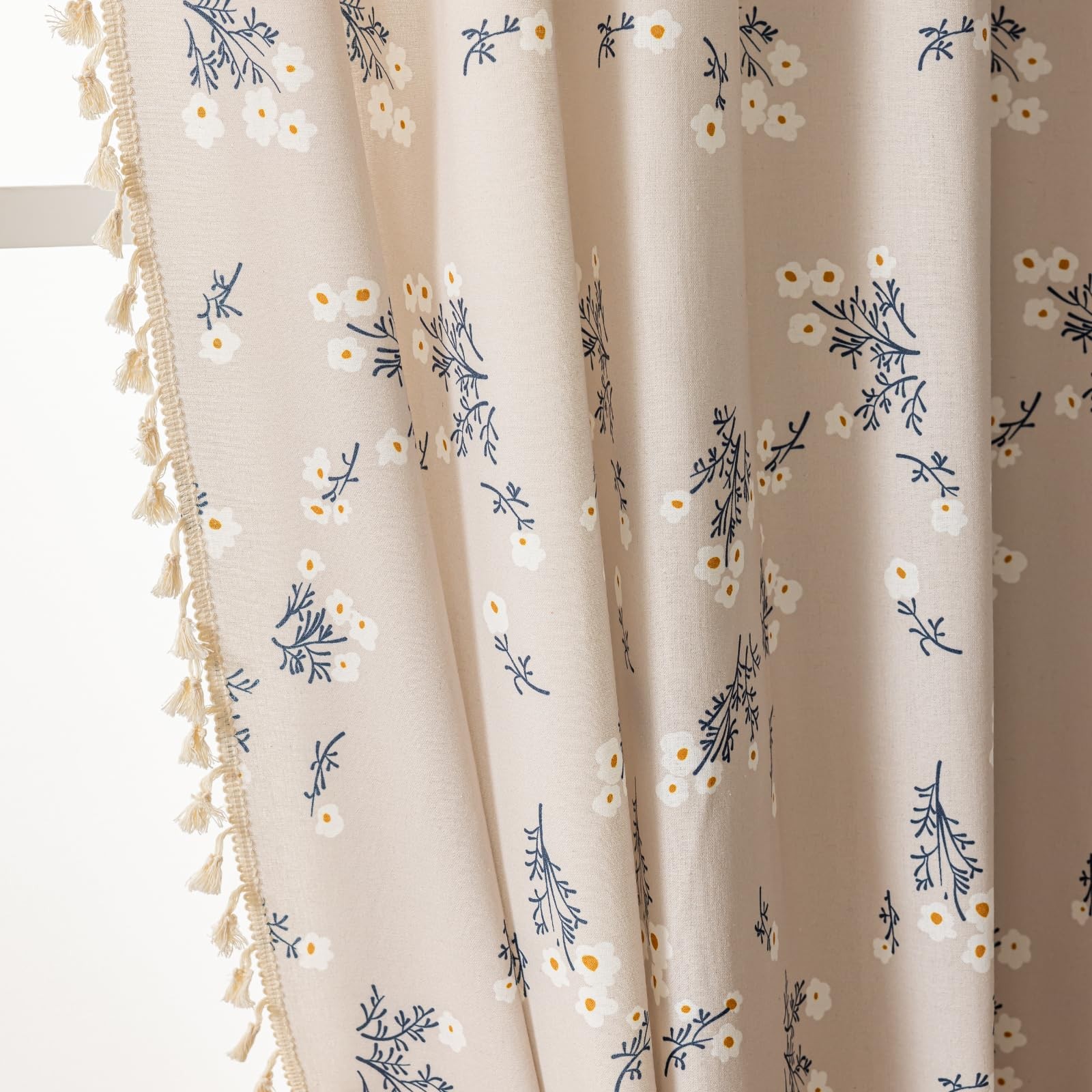Boho Floral Curtains 63 Inches Long for Bedroom, Daisy Printed Light Filterin…