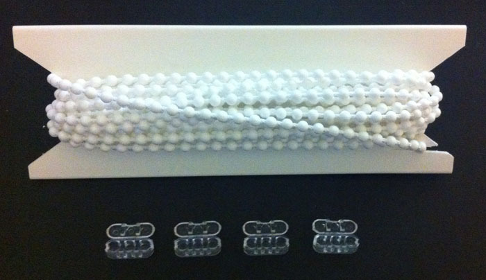 20ft. White Plastic #10 Chain – With 4 Connectors – Blind Beaded Bead Ball