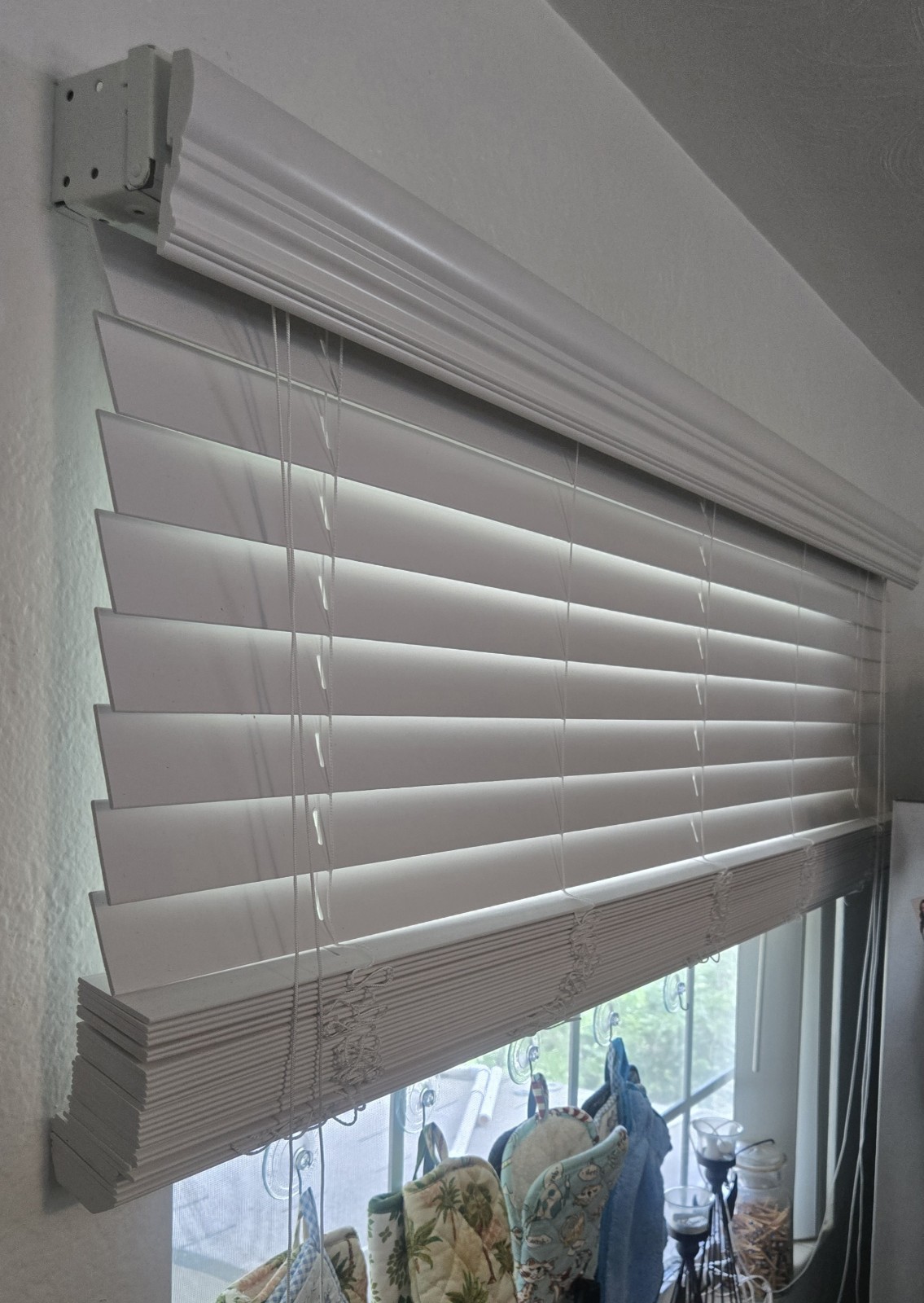 LOTUS & WINDOWARE Premium 2″ FAUX WOOD White 57″ x 64 NonLead Formula Free Ship!