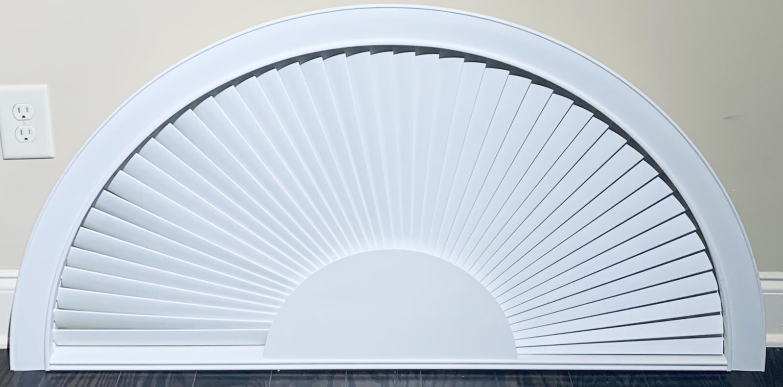 Plantation Arched Shutter 36” With Movable 2” Slats ~ New ~ 34 3/4”-37 3/4”