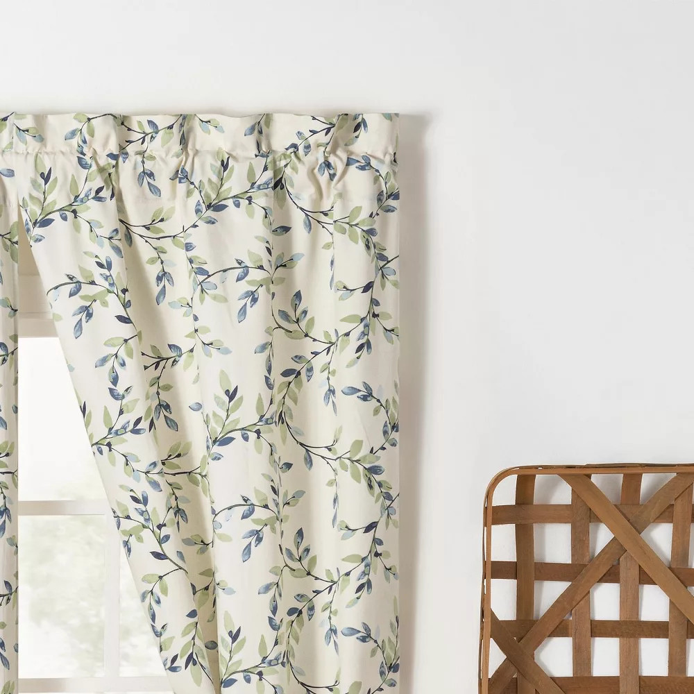 Ellis Vintage Stylish Medium Scale Printed Vine Pattern 1.5″ Rod Pocket Tailored