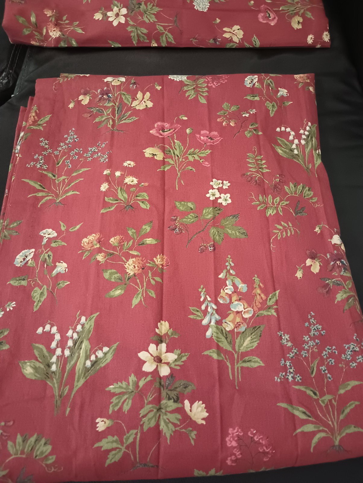 JCPenney Home Burgundy Floral Print Pinch Pleated Curtain 2 Panels Opaque