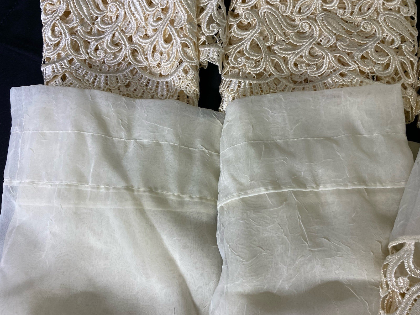 6 Ivory Lace Valance & 1 Pair Of Curtains Peri Home Collections Made In Turkey