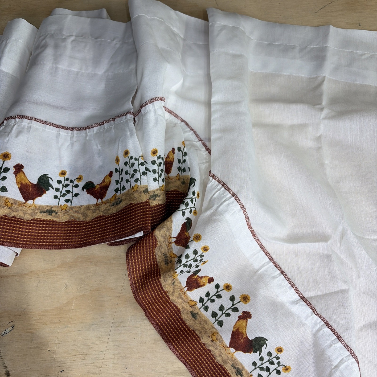 VTG 2pc Kitchen Valance Curtains Set Panels Swag Ruffle Floral Rooster Chicken