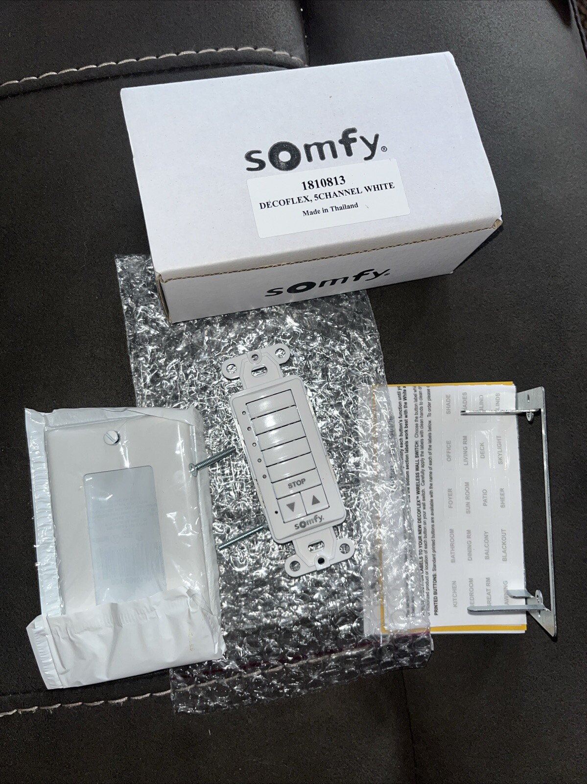 Somfy 1810813 5 channel remote control blind switch Part number White BRAND NEW