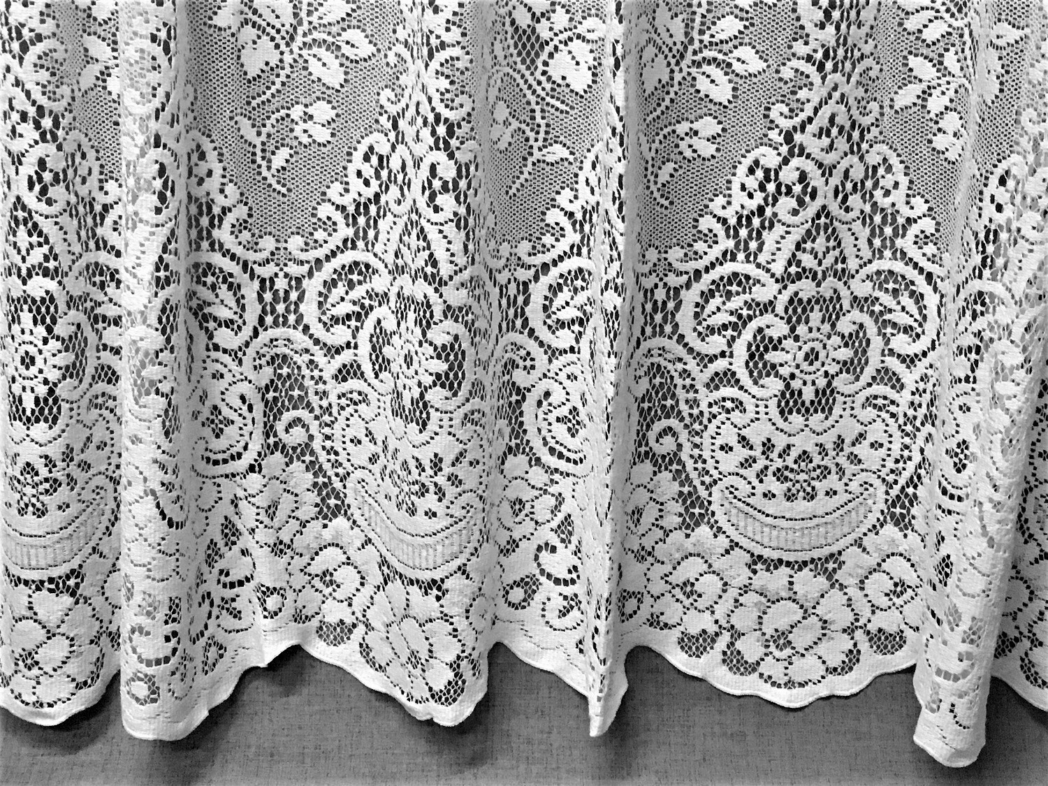Floret White Cotton Blend Lace Tab Top Window Panel 60″ x 63″/84″ Bedroom