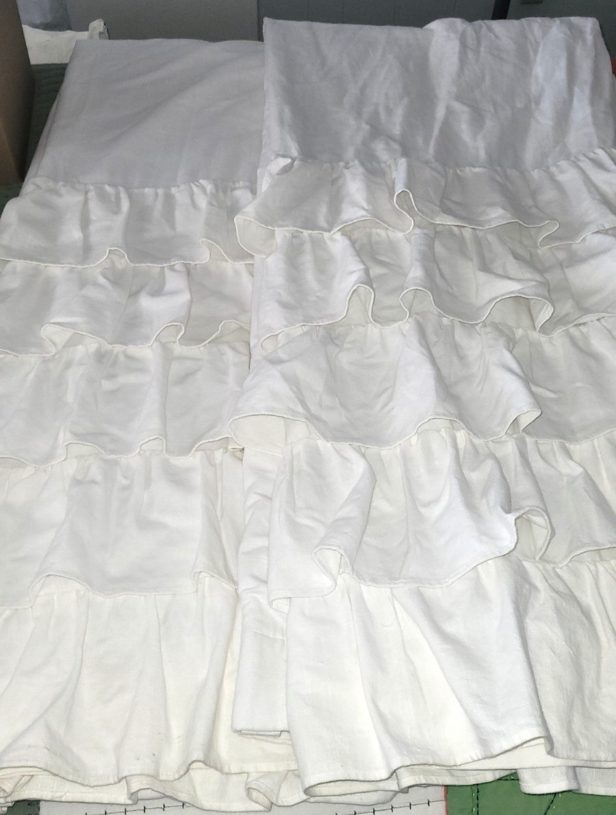 2 Pottery Barn Kids Evelyn White Tier Ruffle Linen Panel Curtain Lined 44×96