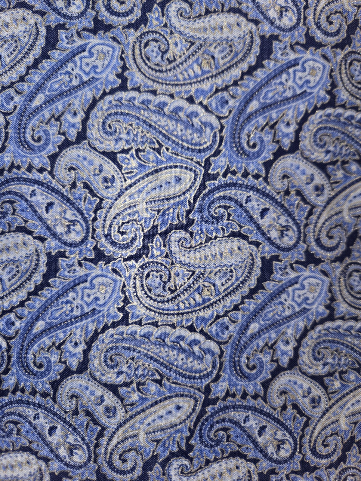 LINED WINDOW VALANCE CURTAIN 42 X 15 NAVY BLUE PAISLEY FLORAL ON BLACK
