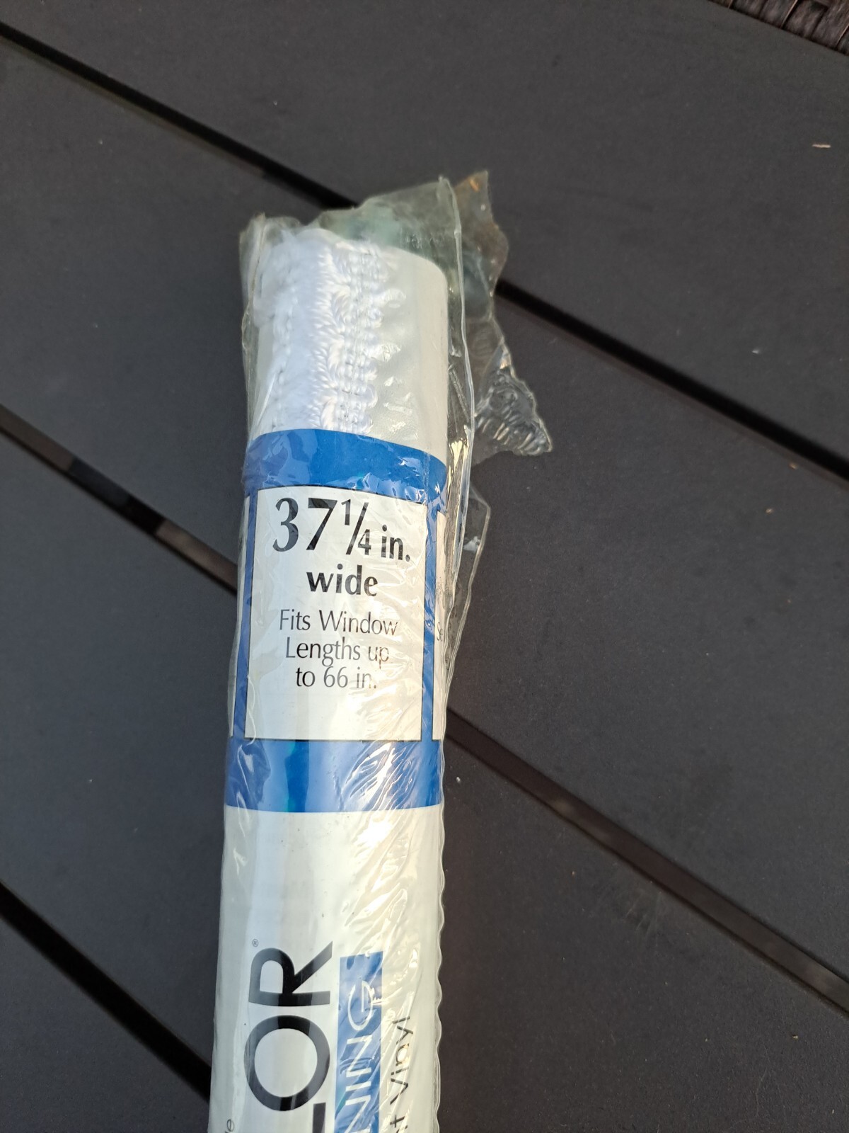 Levolor Blackout Room Darkening Cordless Roller Shade 37 1/4 X 66 in.