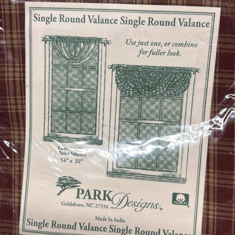 New in Package Park Designs Wine Single Round Valence 54″x32″ Item #315-747K