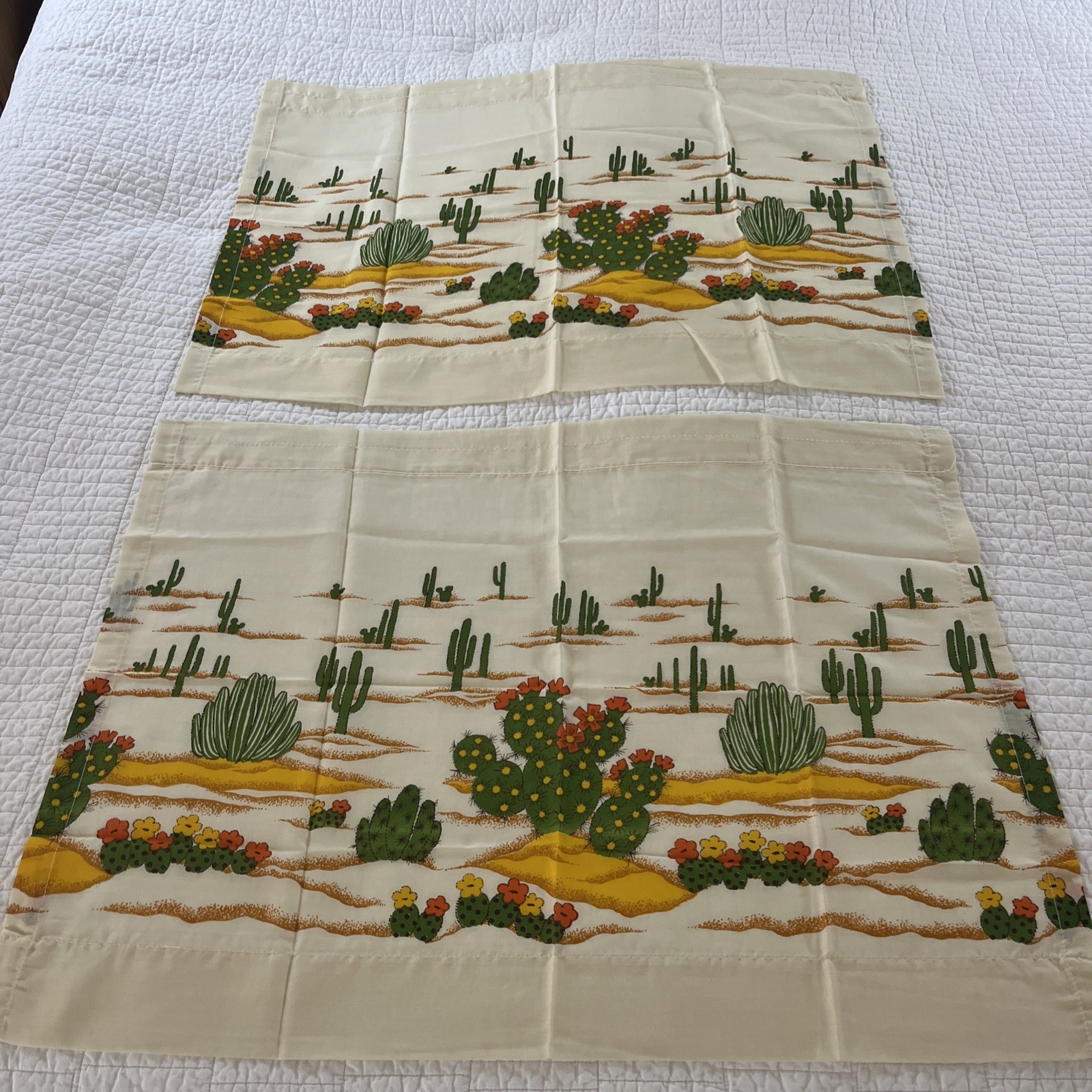 2 -VTG/Retro Novelty MCM Cafe Curtains Southwestern Dessert Cactus 32×24” Pair