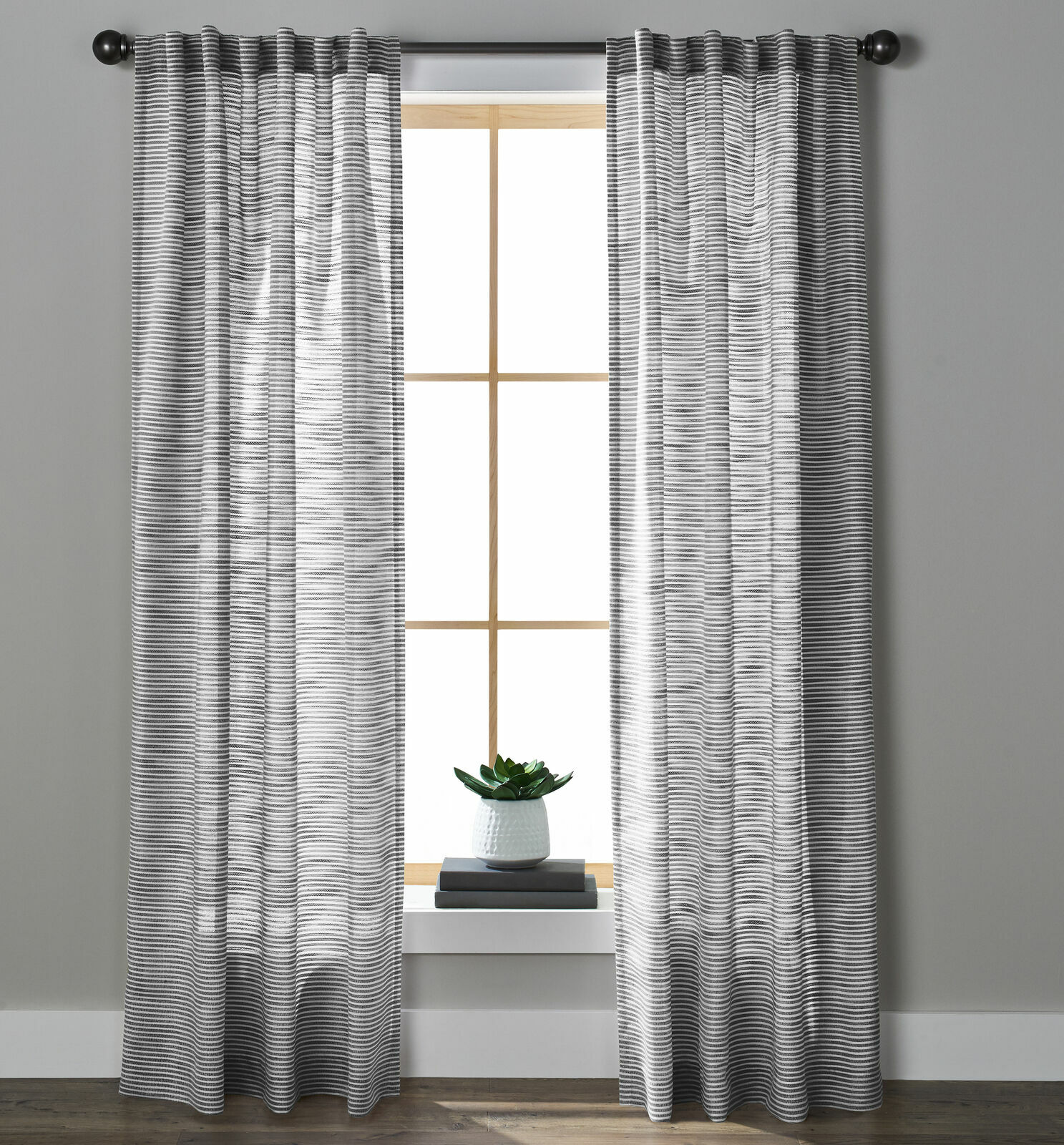BETTER HOMES AND GARDENS TEXTURED STRIPE CURTAIN 54″ X 63″, RICH BLACK *NEW