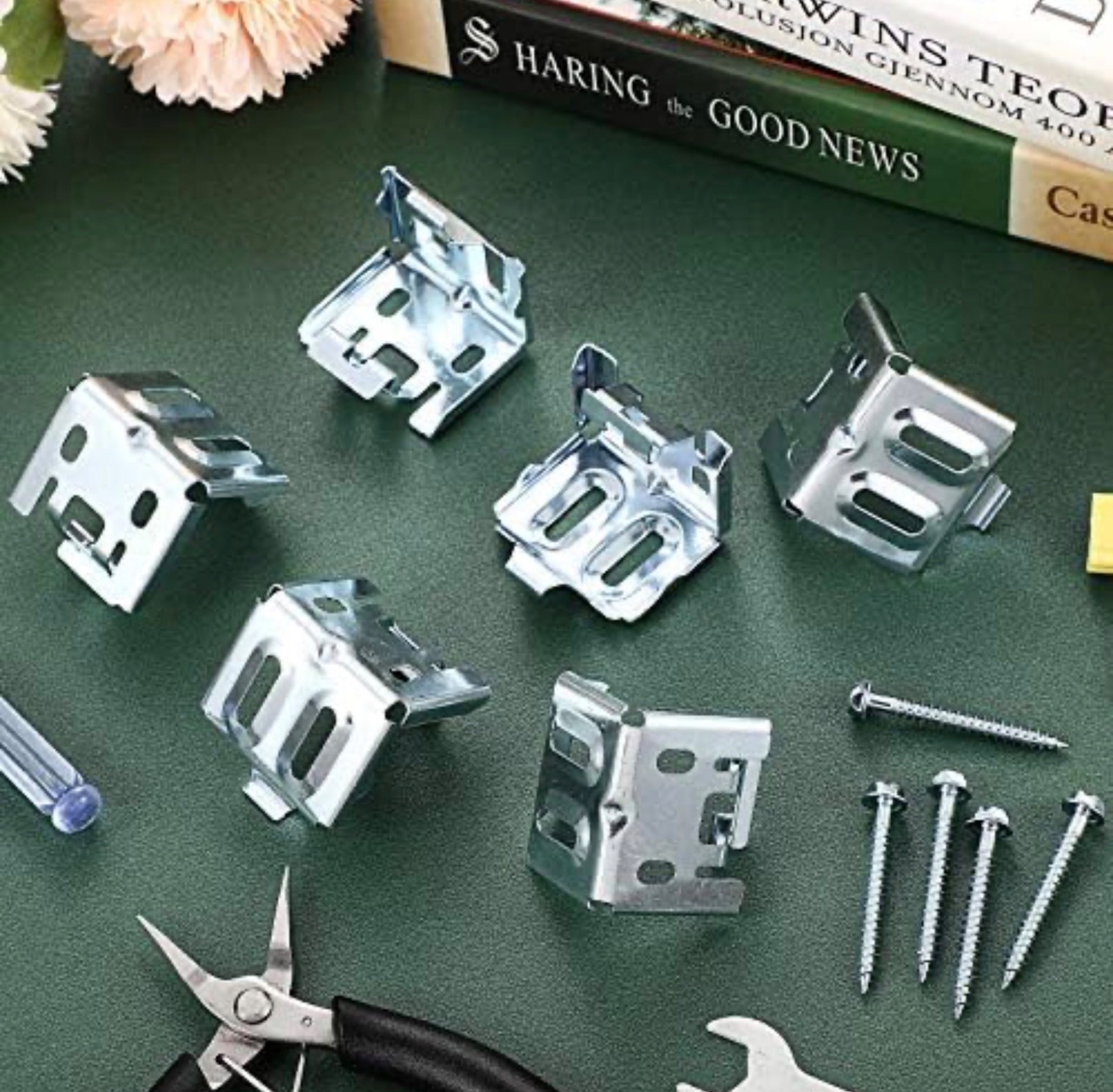 6 Pieces Mini Blind Brackets for Window Blinds, with Screws (1.18×1.18 Inch)