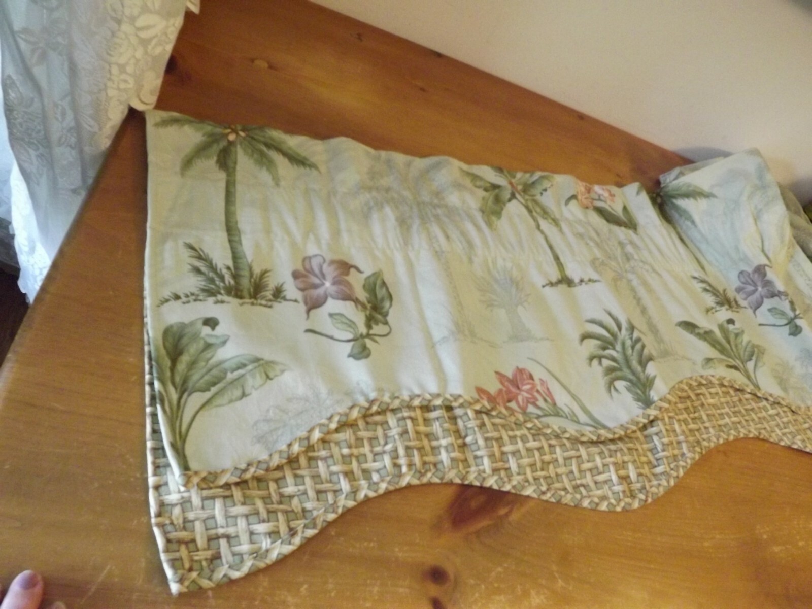 WAVERLY 2 layer DAMASK VALANCE green floral w/ PALM TREES 76Wx17″ 3 AVAILABLE