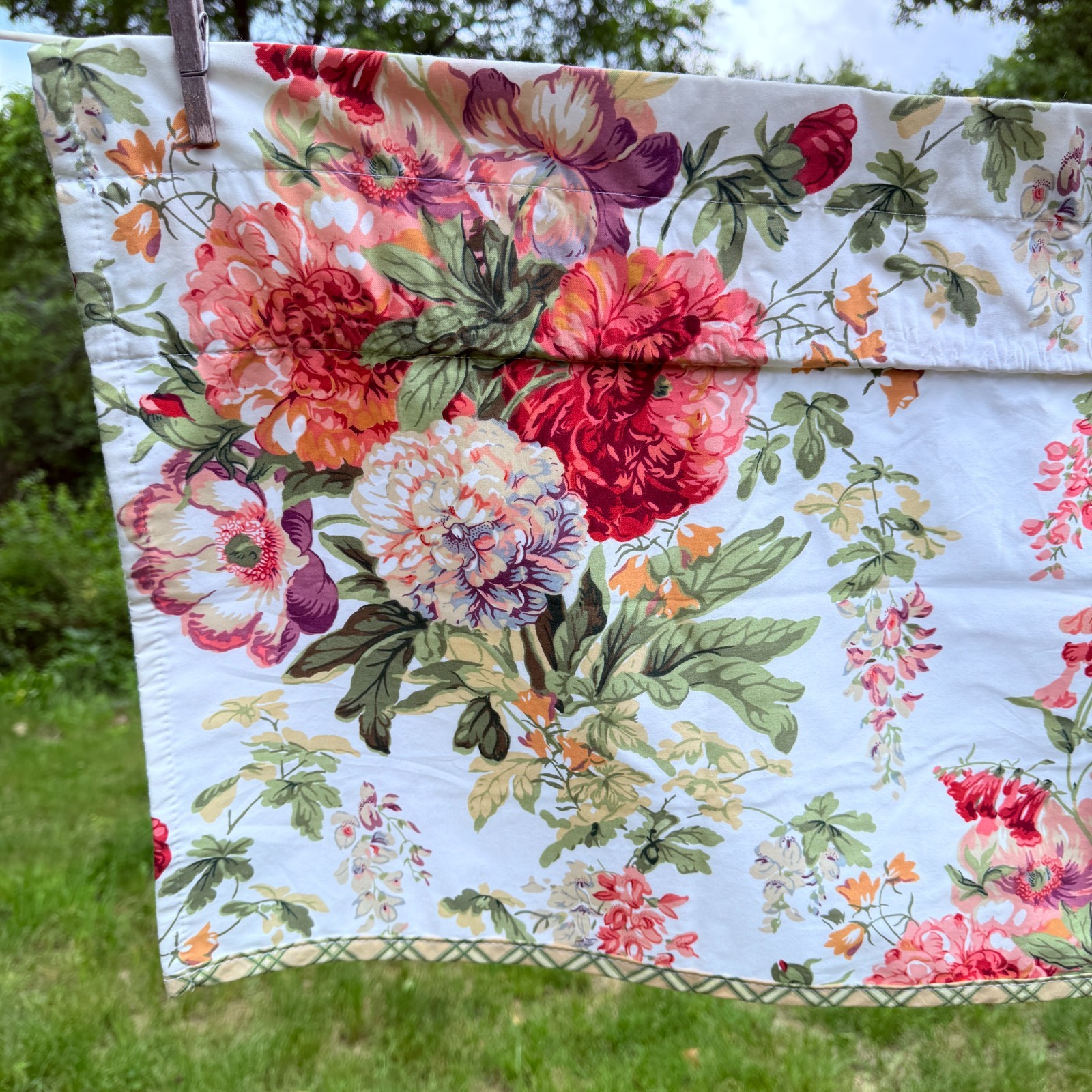 Vintage Window Valance Cabbage Roses Floral 18 X 84in Cotton Plaid Trim USA