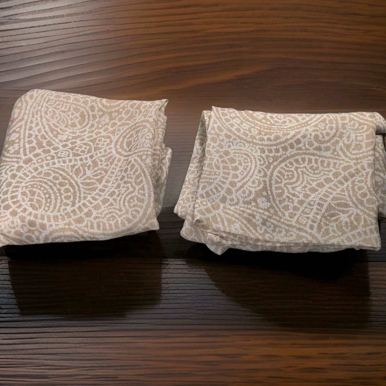 Tahari Home Curtains Beige 2 Panels 82×50 Paisley Light Filtering Rod Pocket