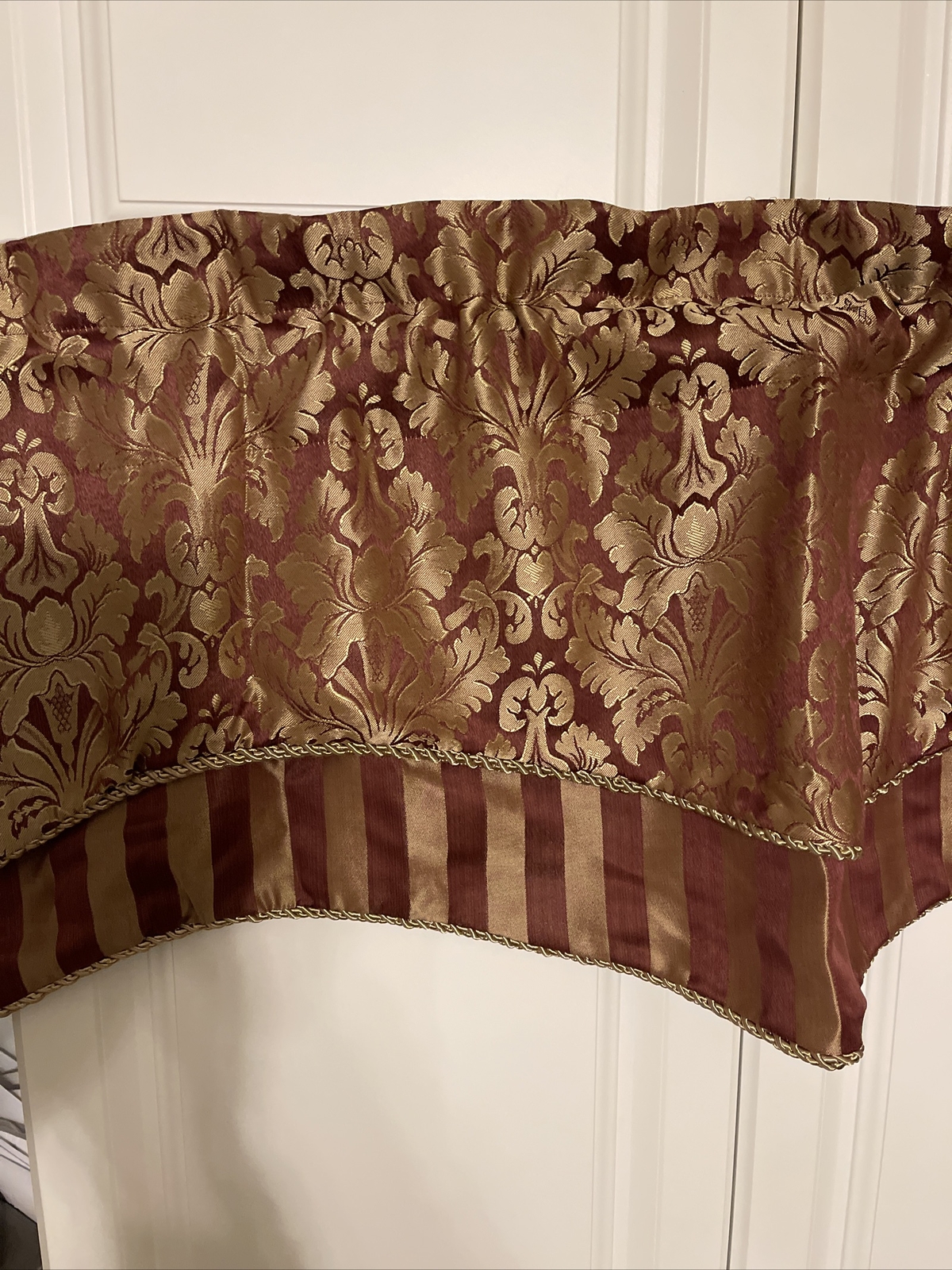 Macys Muted Red and Gold Valances Layered Lined Floral Stripe 16”x52”