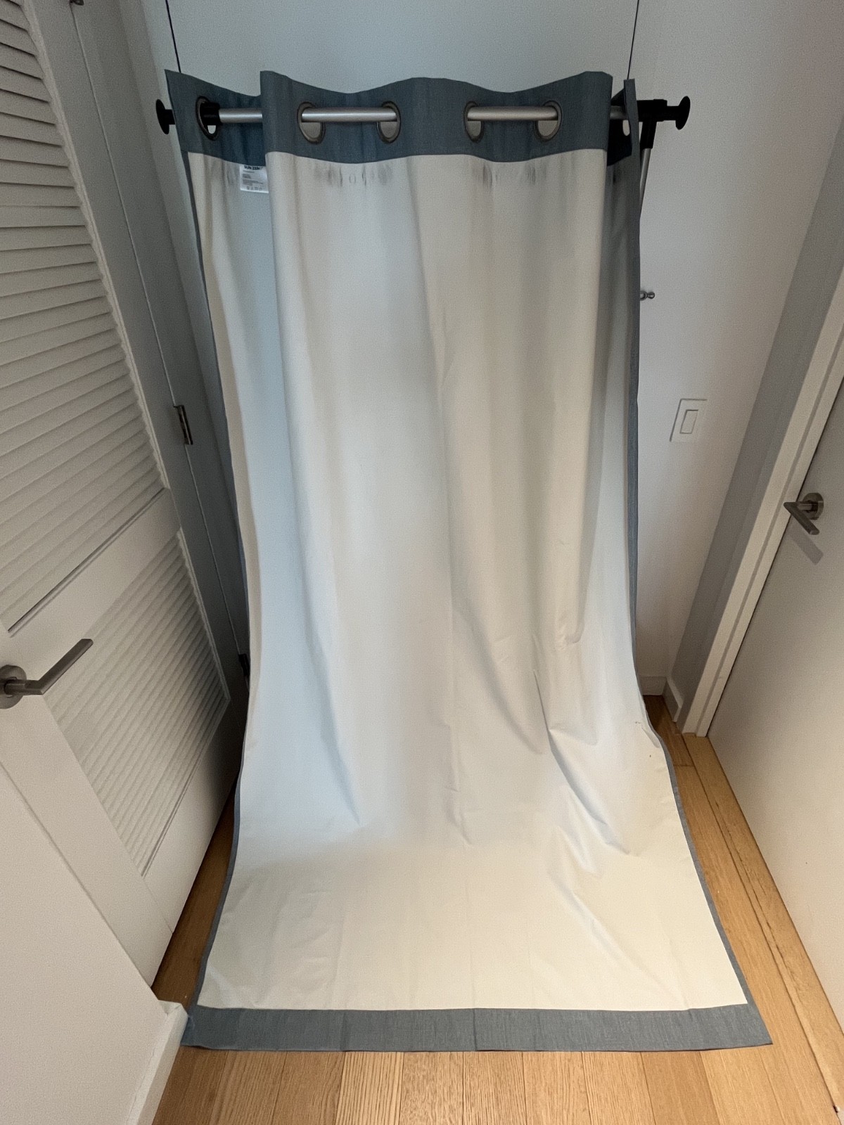 Sun Zero Columbia 100% Blackout Grommet Curtain Single Panel 50″ x 84″