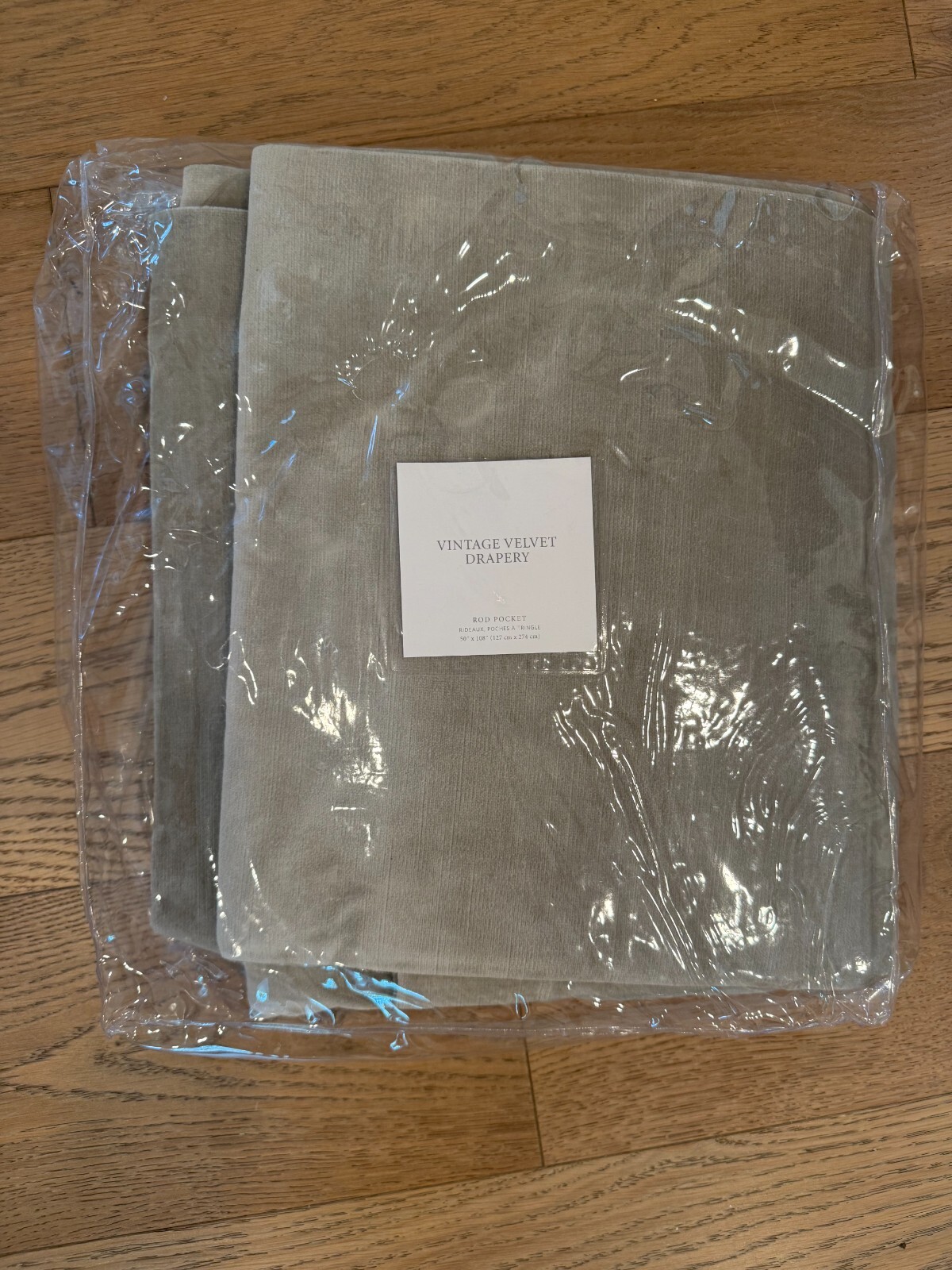NEW Restoration Hardware Vintage Velvet Drapery Panel 50″W x 108″L (127x 274cm)