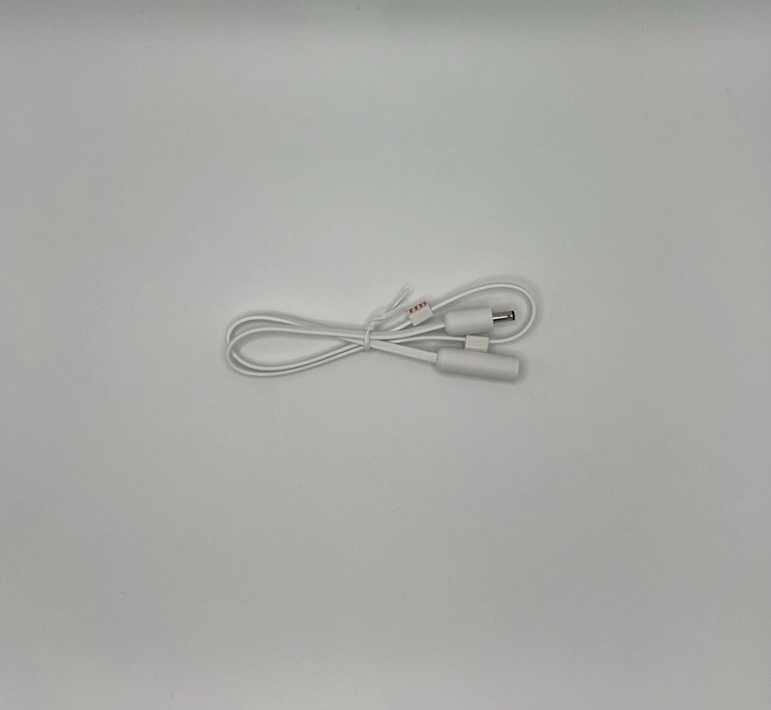 Hunter Douglas NEW White Solar Charger Kit For Rechargeable Battery—Powerview