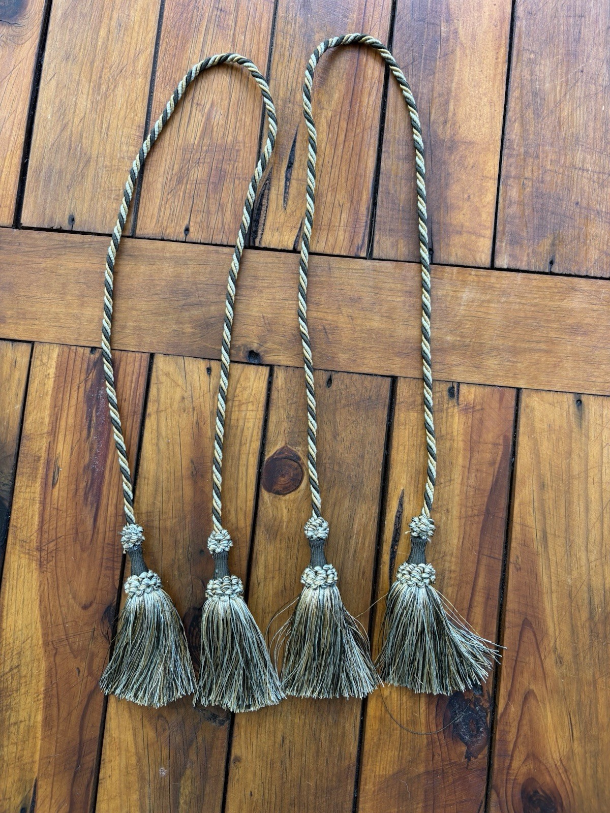 Brown and Gold 4 1/2″ Tassel Curtain Tie Backs Set of 2