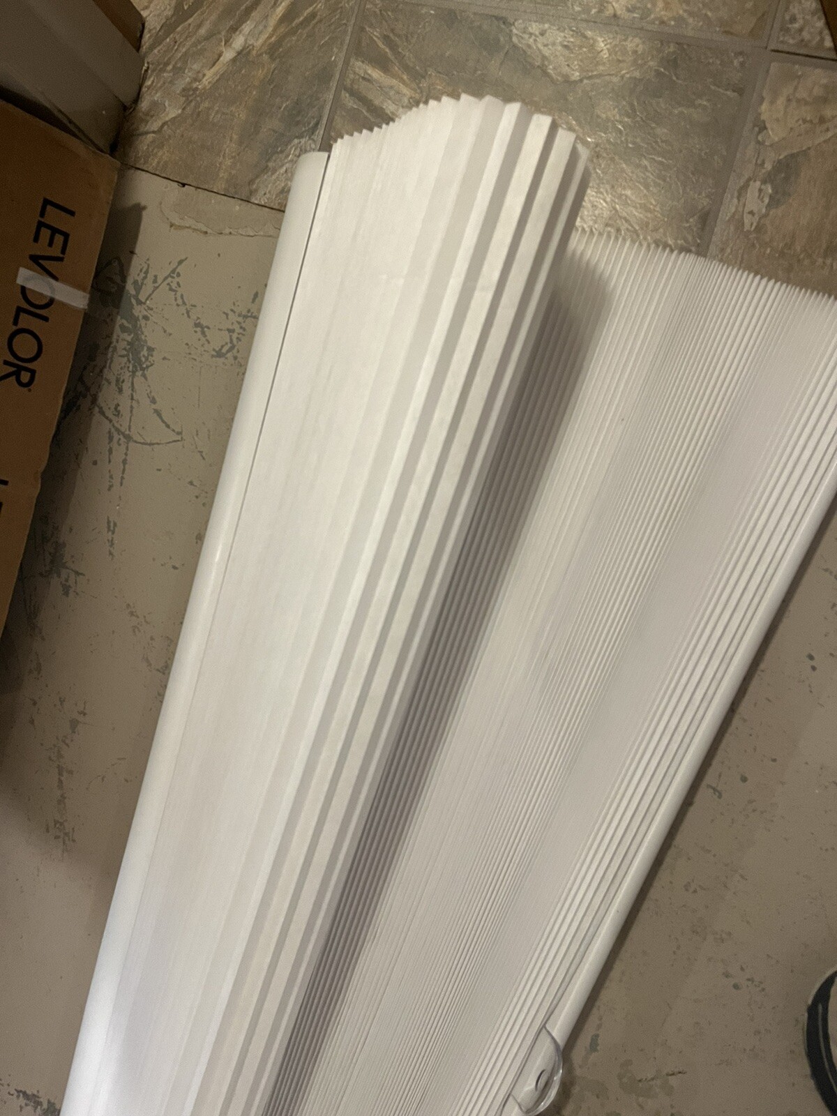 LEVOLOR Cordless Cellular Shades 68 7/8” Width x 79 1/2” Length Snow Color Parts