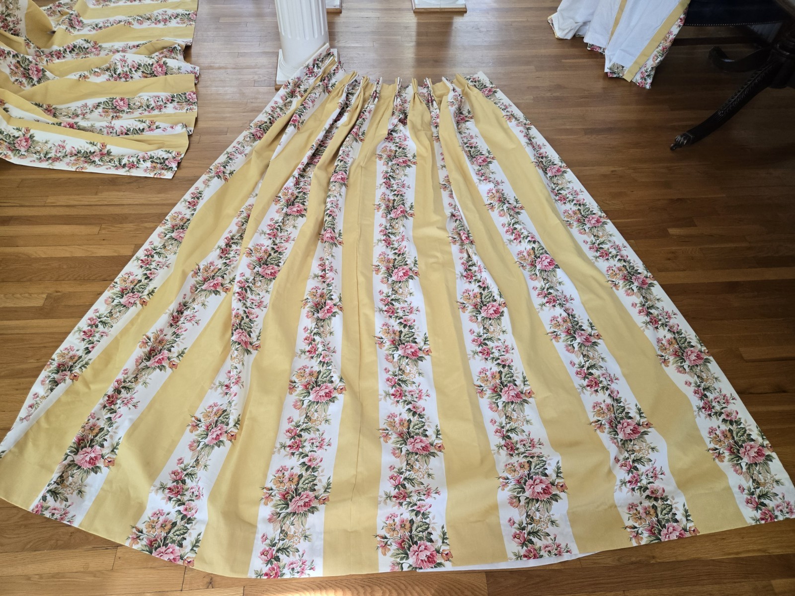2 Custom Ralph Lauren Water Front Yellow Floral Pinch Pleat Drapes W41xL93