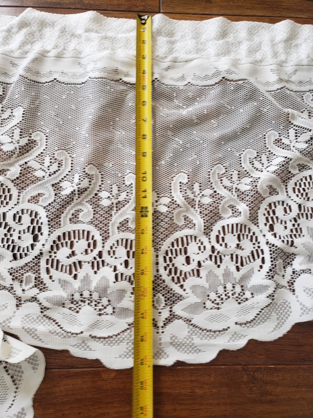 Vintage Filet Lace Curtain Valance Swag Scalloped Cottage Farmhouse 53″ Wide USA