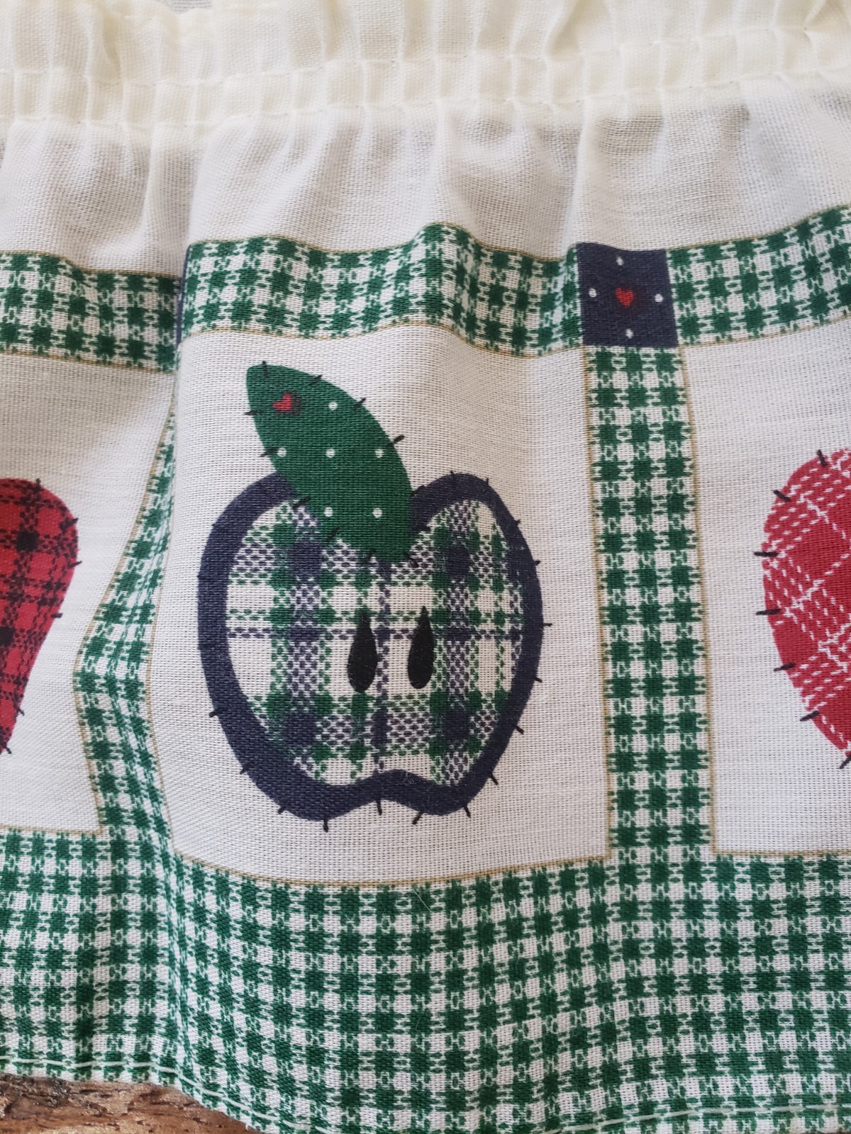 VTG Apple Valance Curtain Kitchen Green Red Farmhouse Country Cabin 50×11.5″ USA